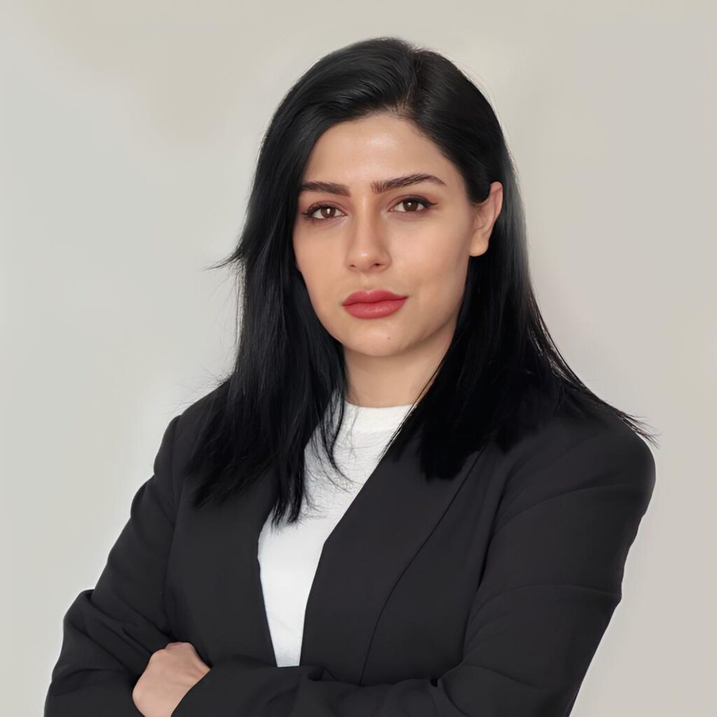 Psikolog Kübra Özsat